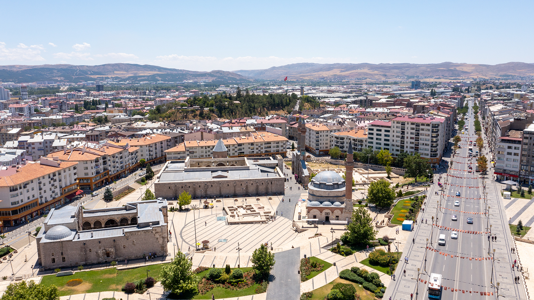 SİVAS (AA) – Sivas, yılın ilk dört ayında 218 bin