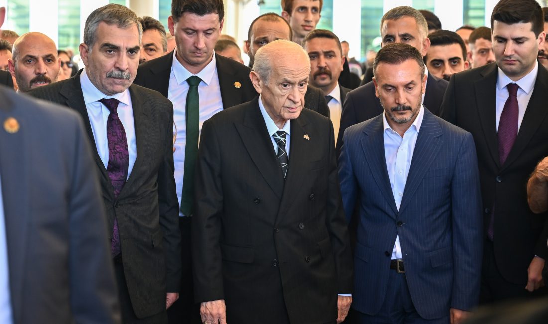 - Cenaze namazına, MHP Genel Başkanı Devlet Bahçeli ve İYİ