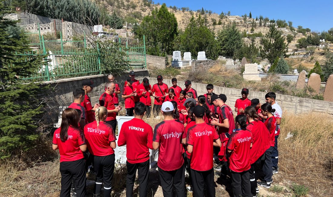ÇANKIRI (AA) – Çankırı’da kamp yapan Üst Minik Erkek ve