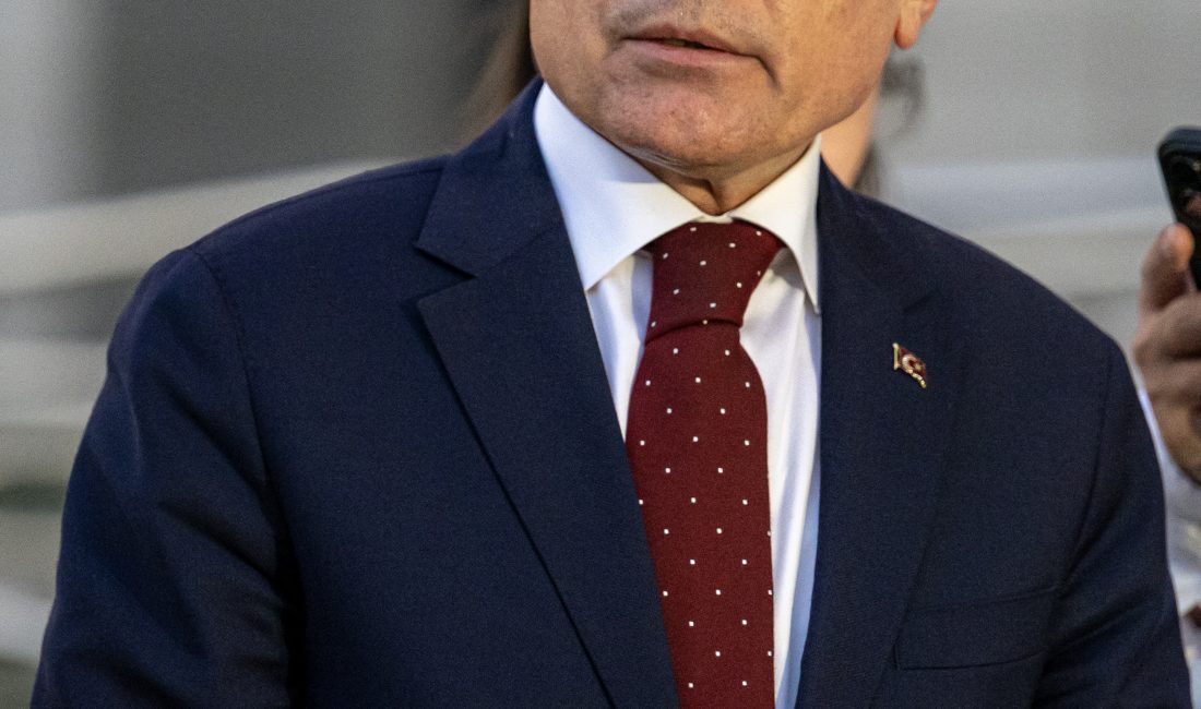 - "Muhalefet partisi grup başkanvekilleriyle görüşmek suretiyle bu hafta sonuna