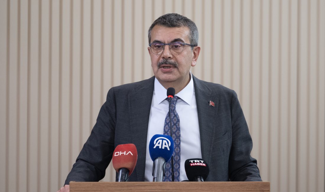 - "(Türkiye Yüzyılı Maarif Modeli) Biz bu modelle birlikte istiyoruz
