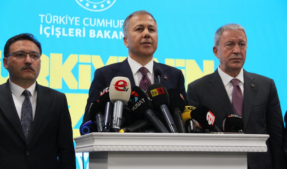 KAYSERİ (AA) – İçişleri Bakanı Ali Yerlikaya, Kayseri'de Suriye uyruklu