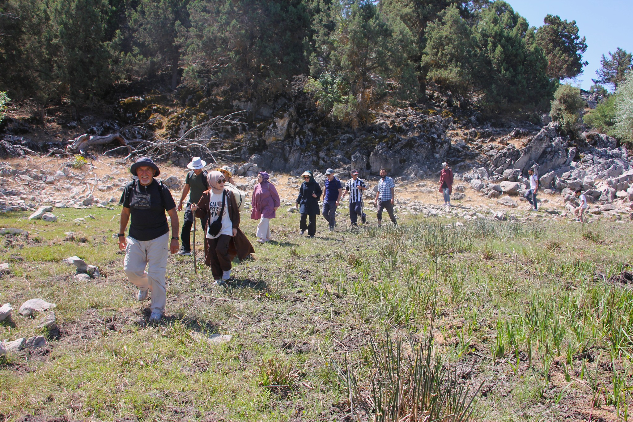 KONYA (AA) – Beyşehir ilçesindeki doğa tutkunları Hacıakif Adası'nda düzenlenen