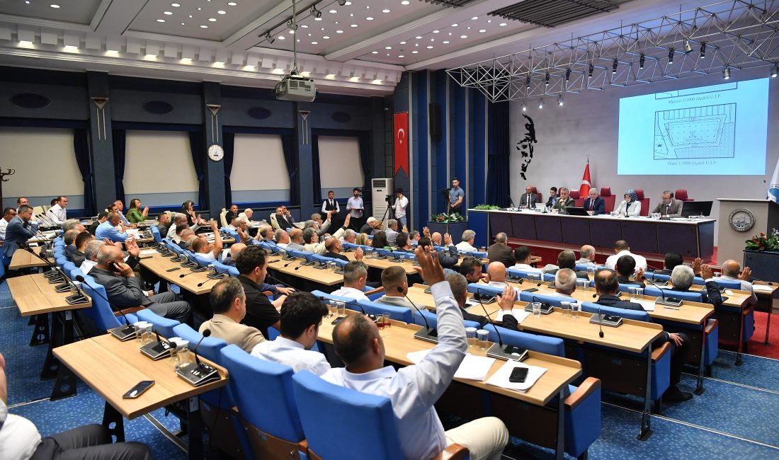 KAYSERİ (AA) – Kayseri Büyükşehir Belediye Meclisinde, Nuh Naci Yazgan