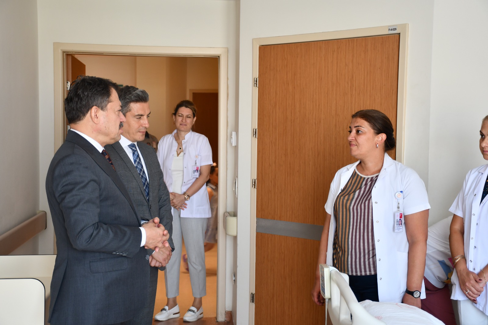 ESKİŞEHİR (AA) – Eskişehir Cumhuriyet Başsavcısı Ali Yeldan ve Başsavcı
