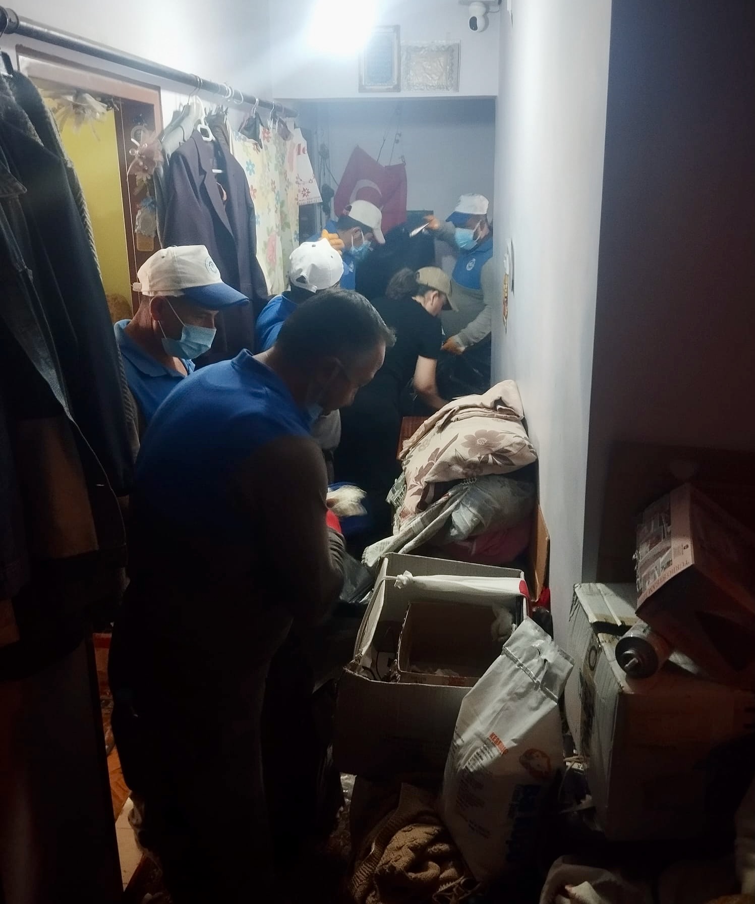 ESKİŞEHİR (AA) – Eskişehir'in merkez Odunpazarı ilçesinde bir evden 4