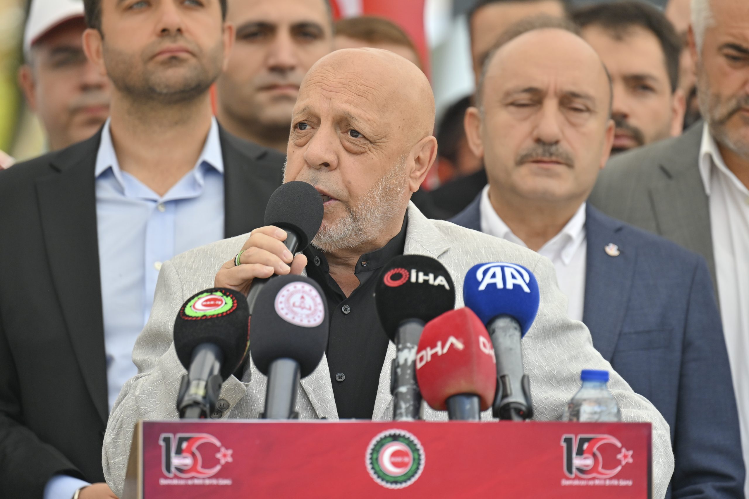 ANKARA (AA) – HAK-İŞ Genel Başkanı Mahmut Arslan, "Bu toprakların