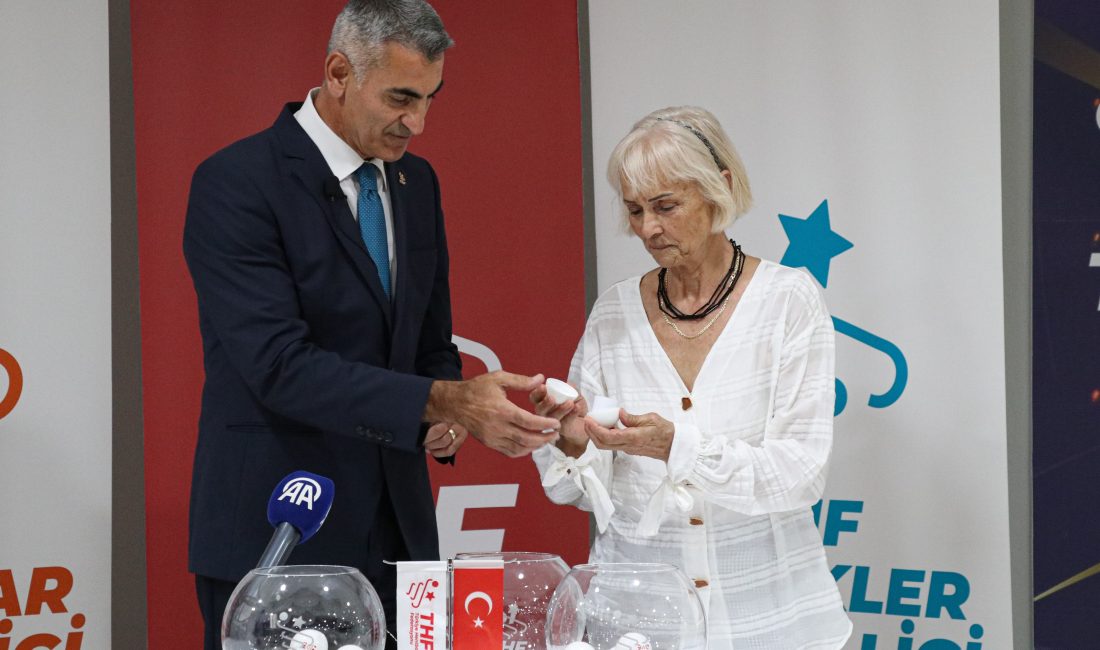 ANKARA (AA) – Hentbol Kadınlar ve Erkekler Süper Lig'de 2024-2025