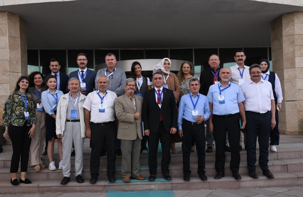 KIRŞEHİR (AA) – Kırşehir Ahi Evran Üniversitesi (KAEÜ) Kurumsal Akreditasyon