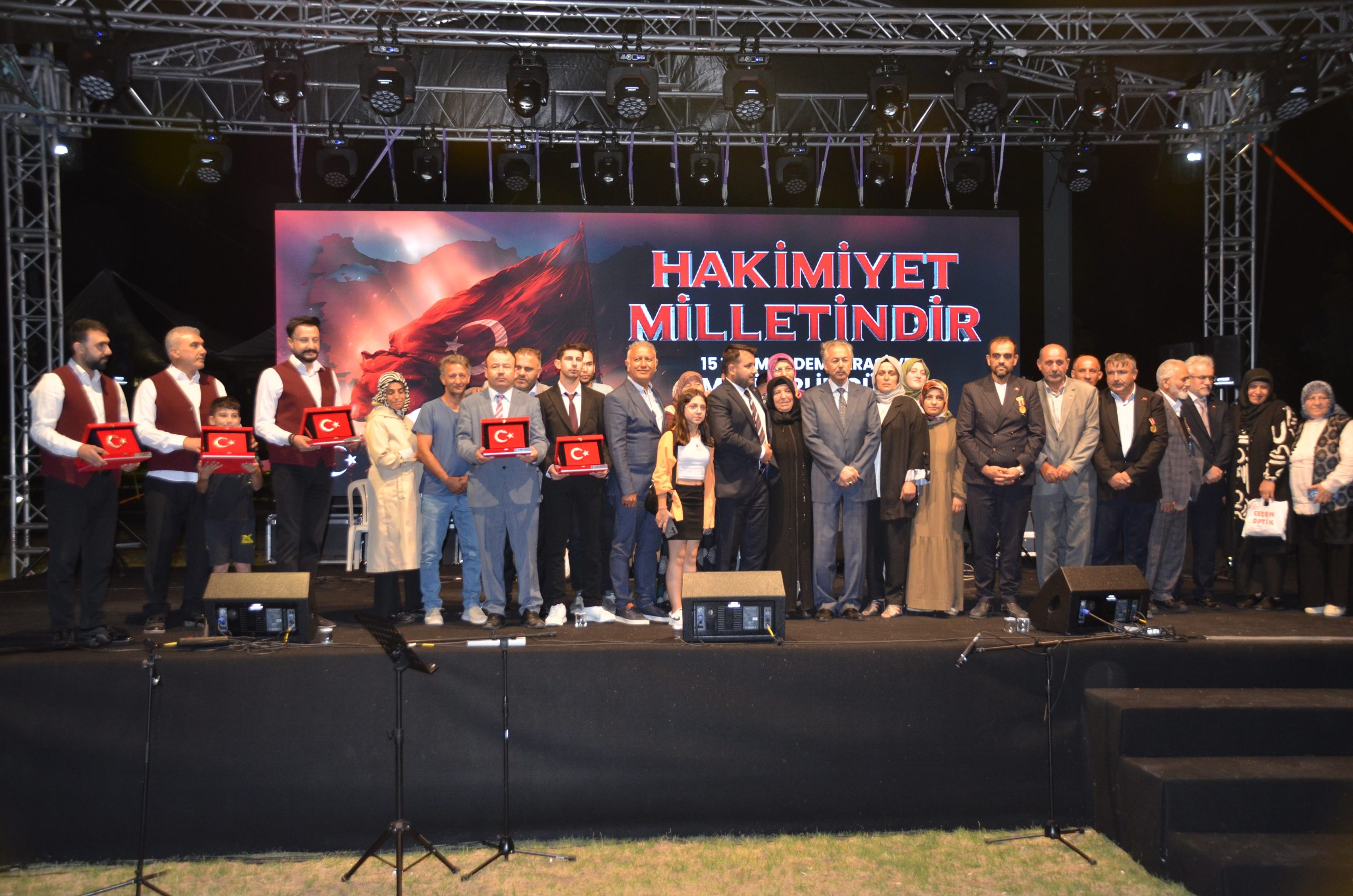 ANKARA (AA) – Ankara'nın Kahramankazan ilçesinde "15 Temmuz Milli Birlik