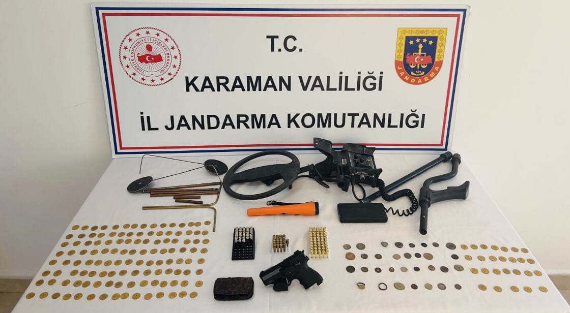 KARAMAN (AA) – Karaman'da bir evde 176 sikke ve tarihi