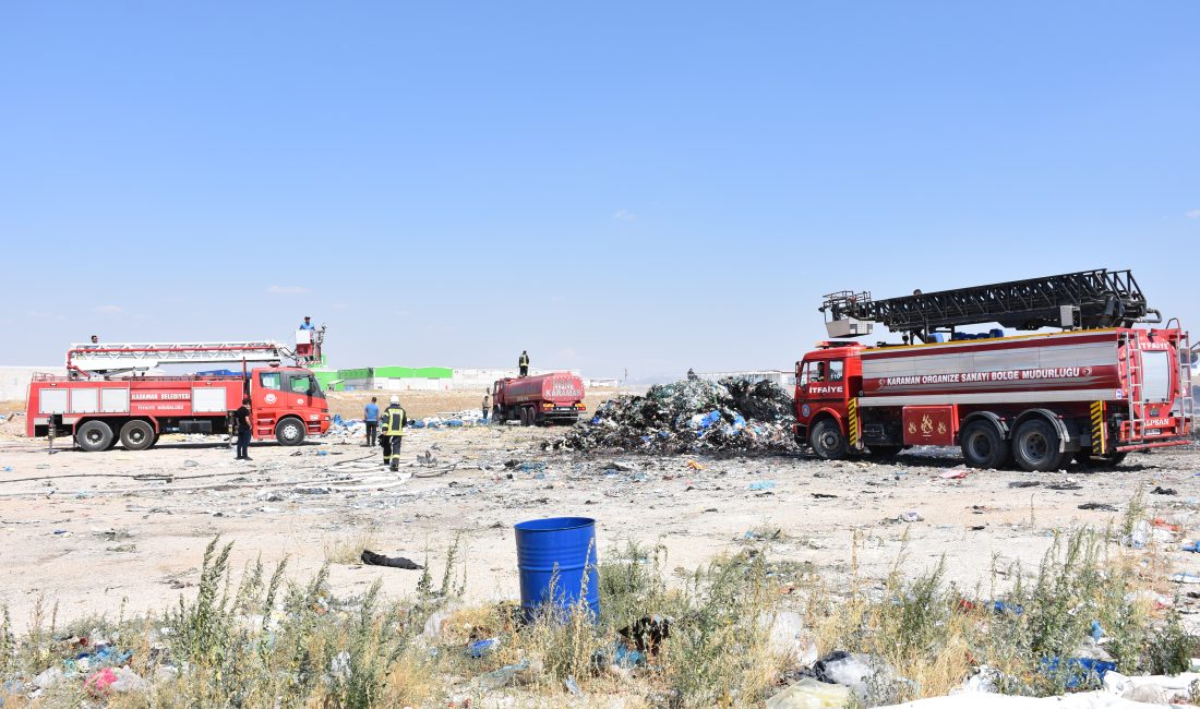 KARAMAN (AA) – Karaman Organize Sanayi Bölgesi'ndeki bir geri dönüşüm