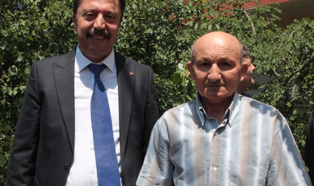 ANKARA (AA) – Beypazarı Kaymakamı Vedat Yılmaz ve Belediye Başkanı