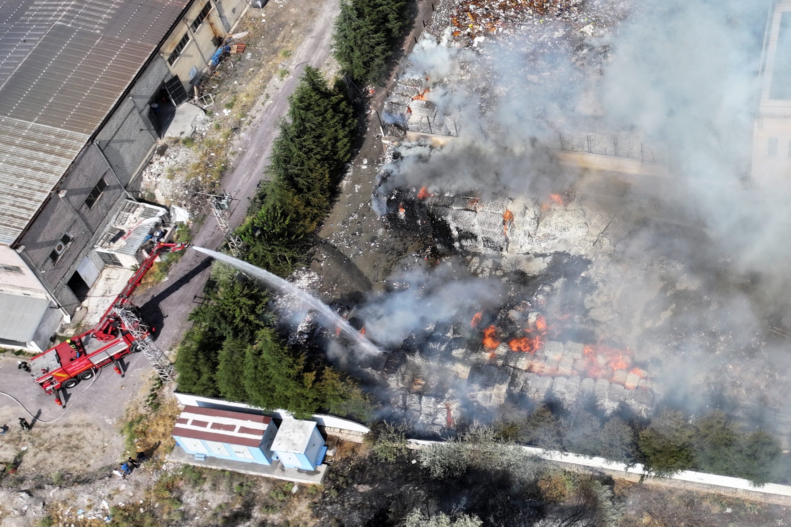 KAYSERİ (AA) – Kayseri Organize Sanayi Bölgesi'ndeki (OSB) kağıt fabrikası