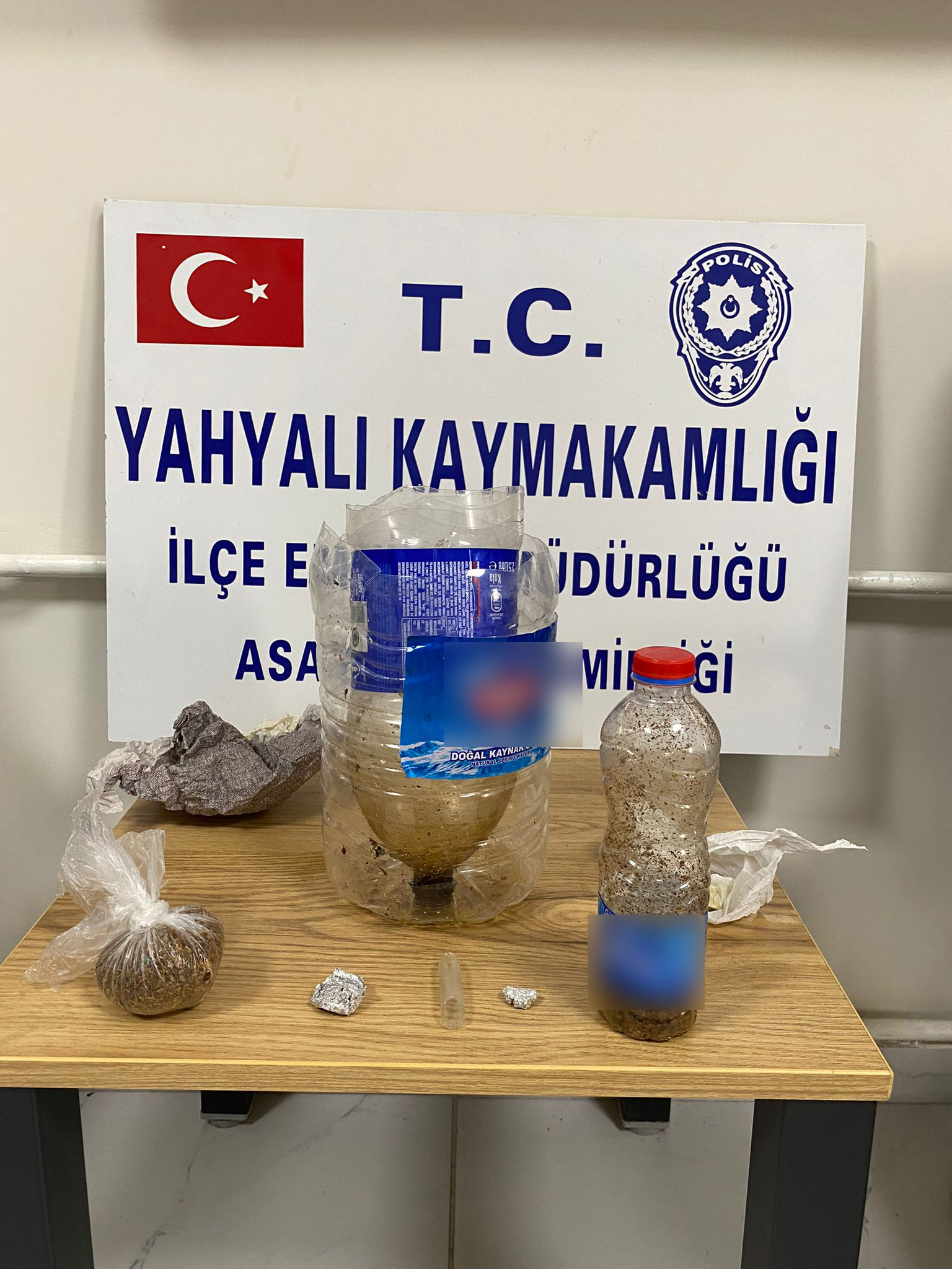 KAYSERİ (AA) – Kayseri'nin Yahyalı ilçesinde uyuşturucu operasyonunda 5 zanlı