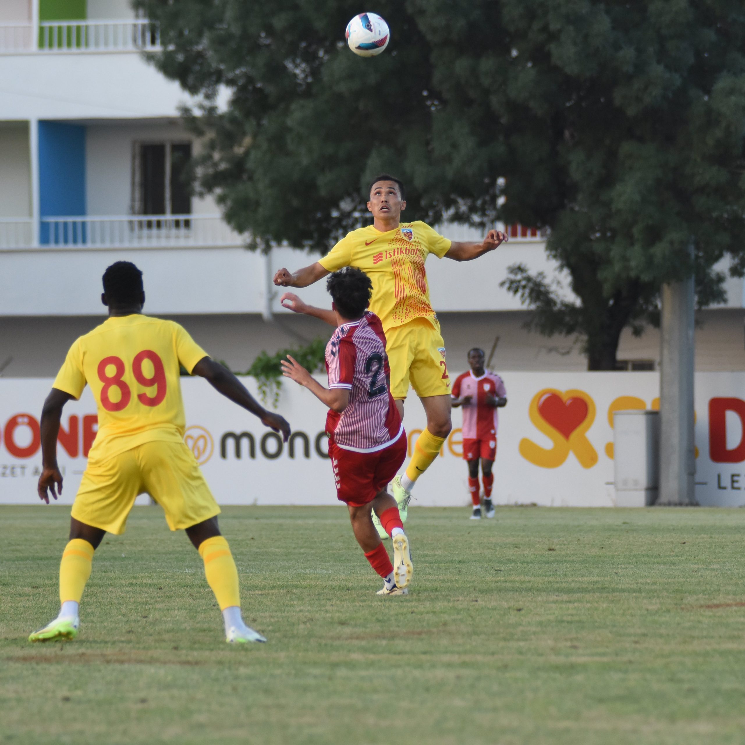 - Kayserispor: 1 - Yılport Samsunspor: 3