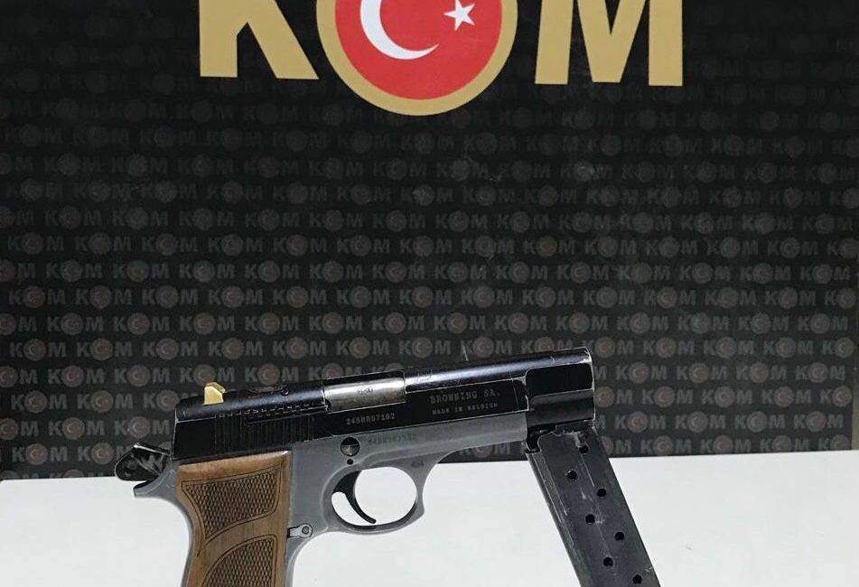 KIRIKKALE (AA) – Kırıkkale'de son bir haftada gerçekleştirilen kaçakçılık operasyonlarında