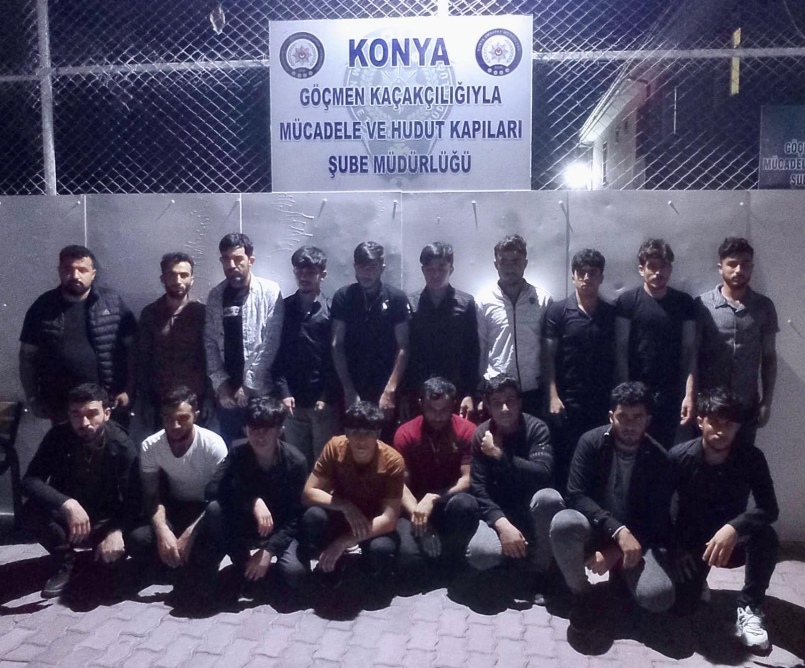 KONYA (AA) – Konya'da göçmen kaçakçılığı operasyonunda, bir evden 17