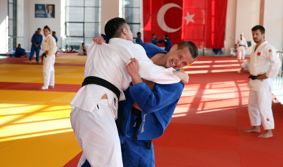 - Türkiye adına 7 yıldır yarışan Mihael Zgank: "Tokyo'da 5.