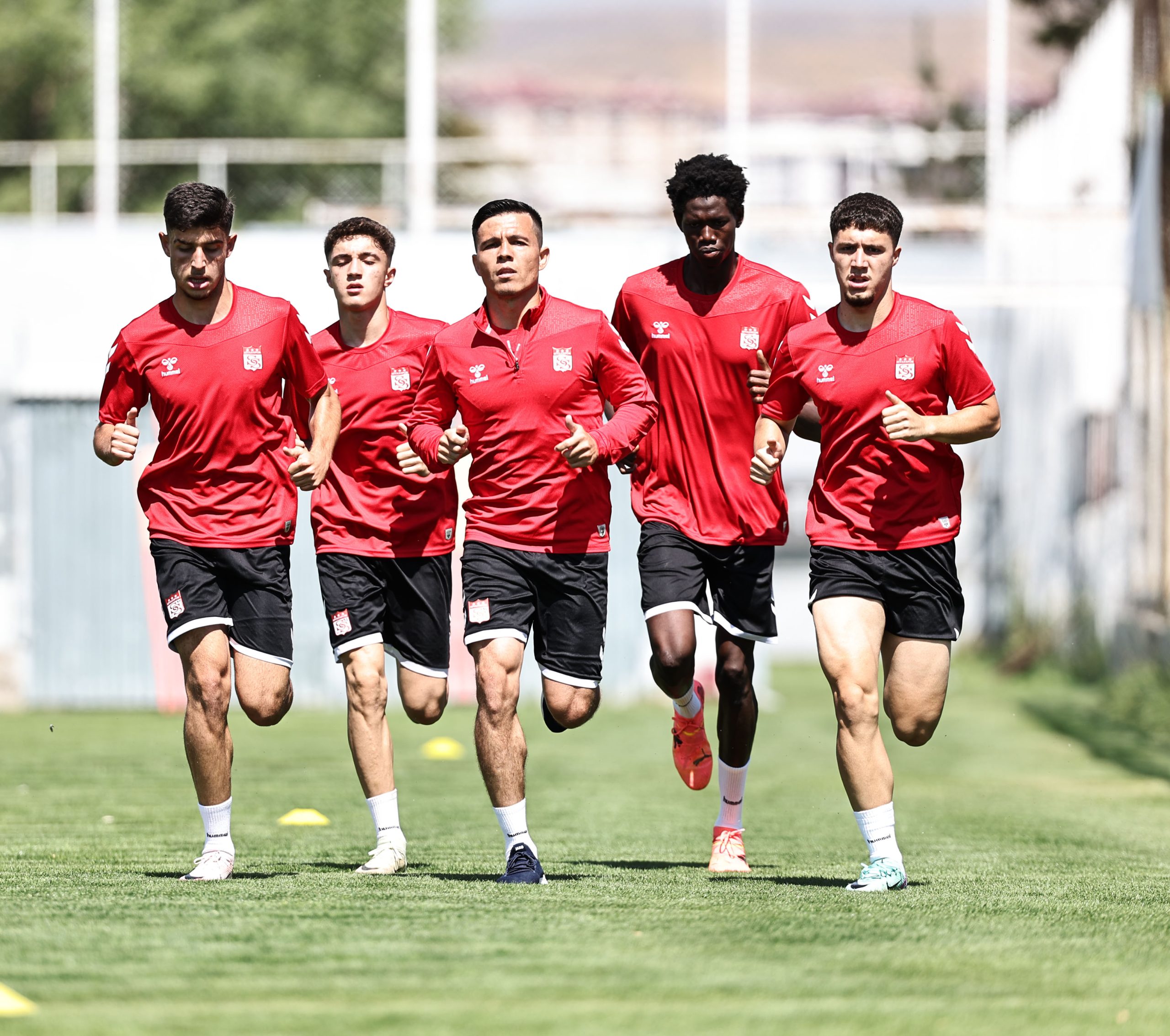 SİVAS (AA) – Trendyol Süper Lig ekiplerinden EMS Yapı Sivasspor,