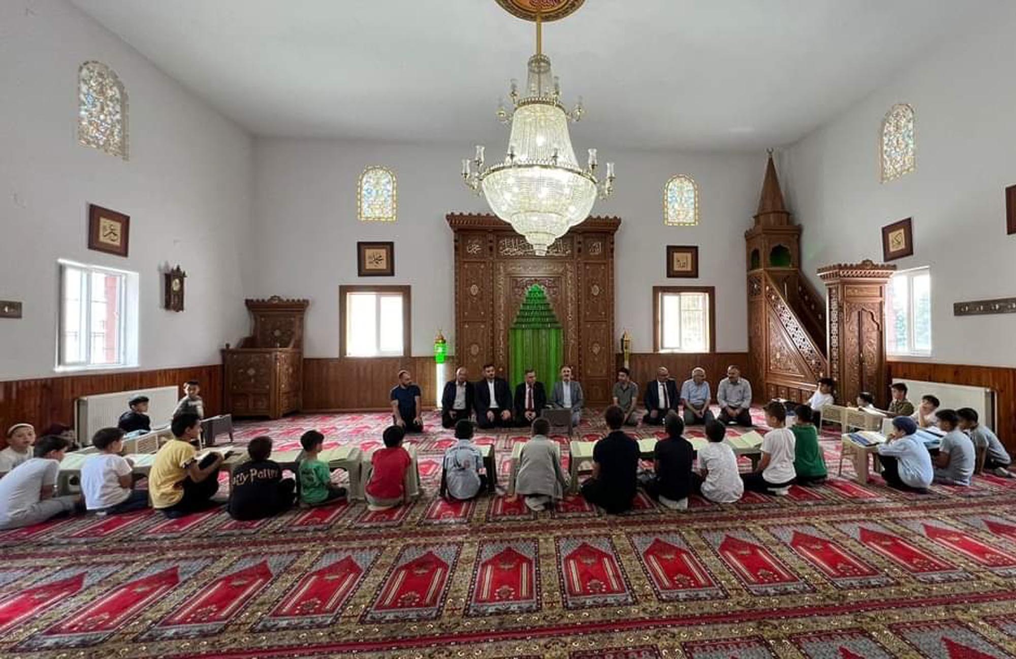 YOZGAT (AA) – Yozgat'ın Sorgun ilçesindeki camilerde başlayan yaz Kur'an