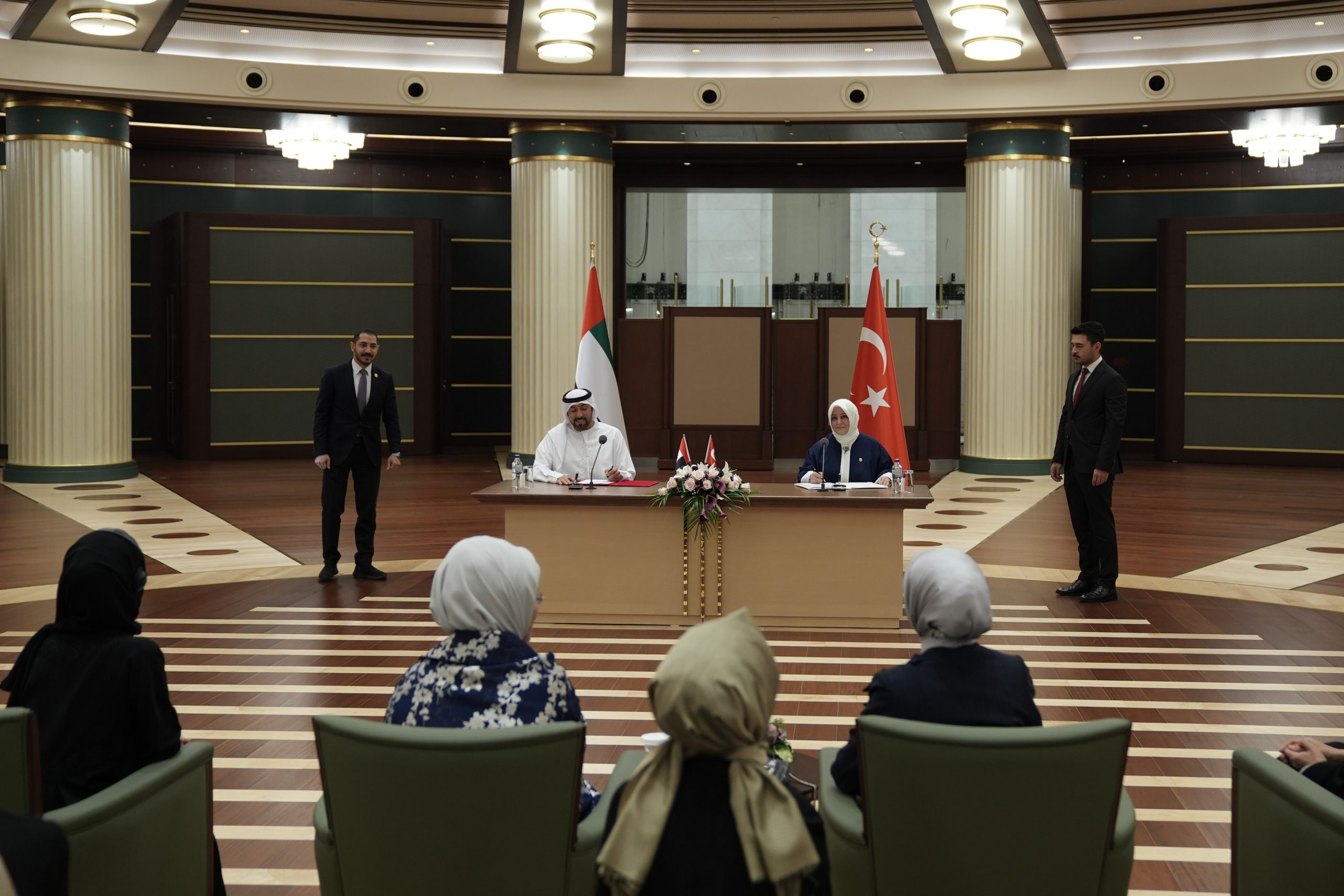 ANKARA (AA) – Cumhurbaşkanı Recep Tayyip Erdoğan'ın eşi Emine Erdoğan'ın