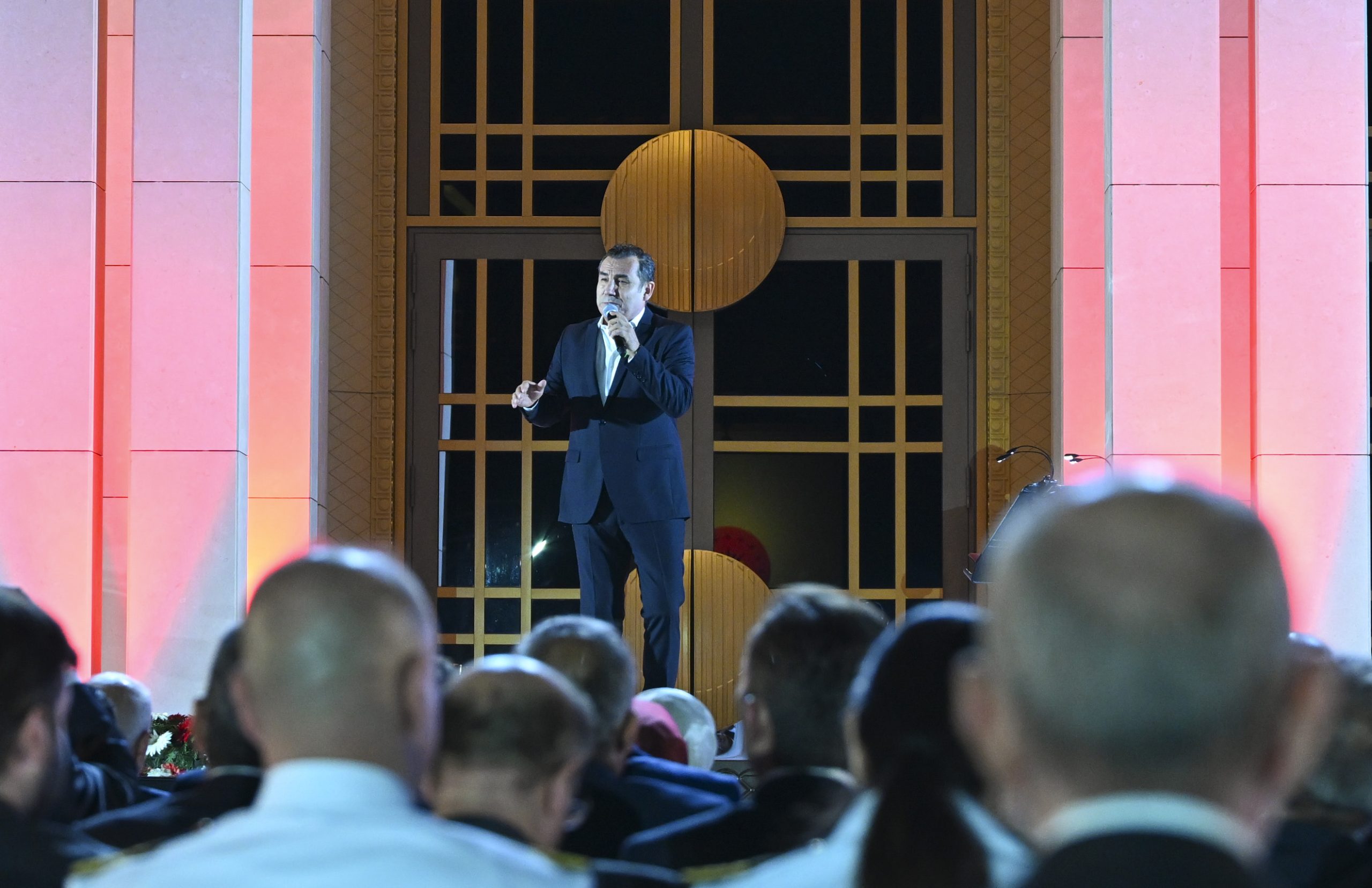ANKARA (AA) – Cumhurbaşkanı Recep Tayyip Erdoğan, "Dilinden, kaleminden ve