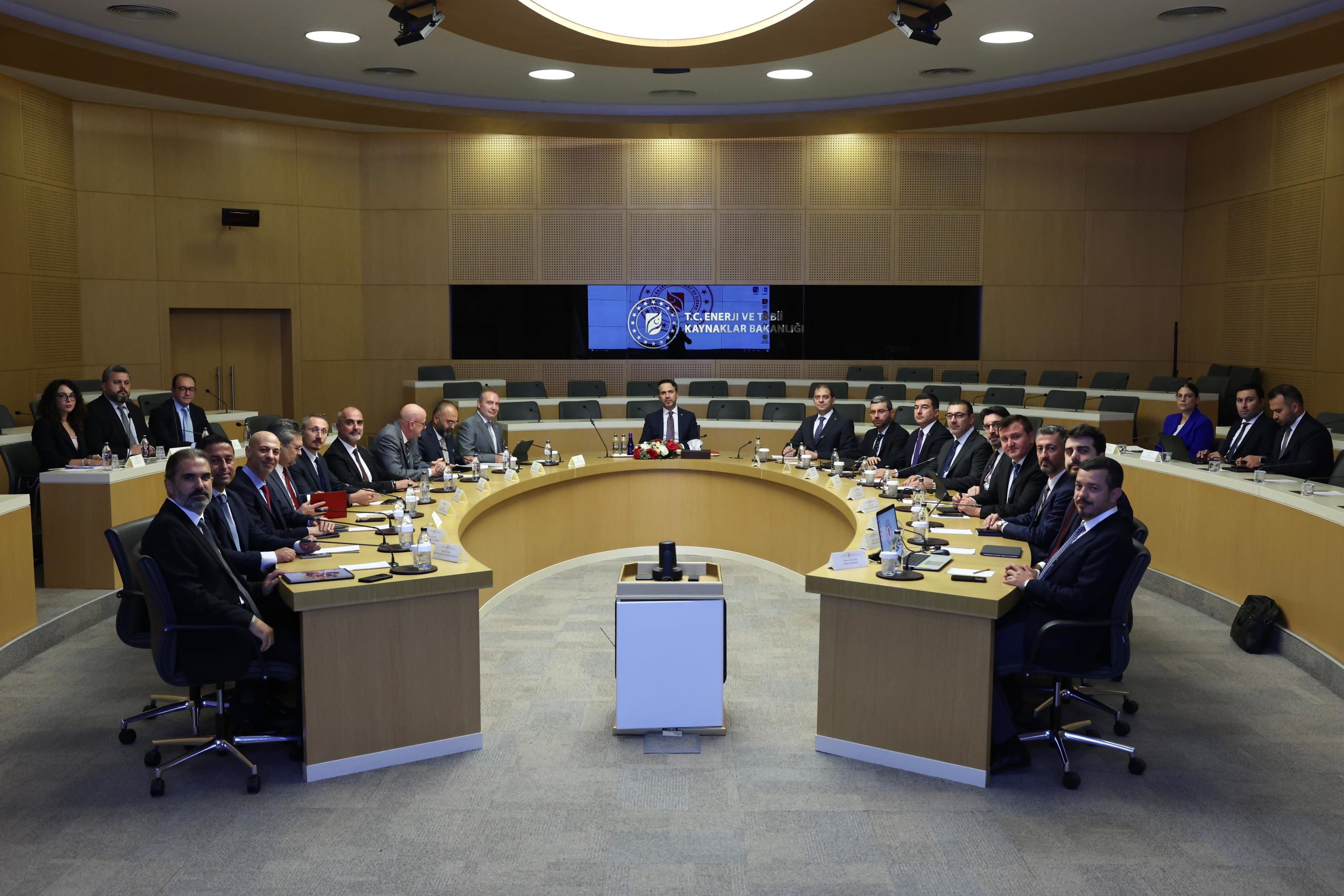 ANKARA (AA) – Enerji ve Tabii Kaynaklar Bakanı Alparslan Bayraktar,