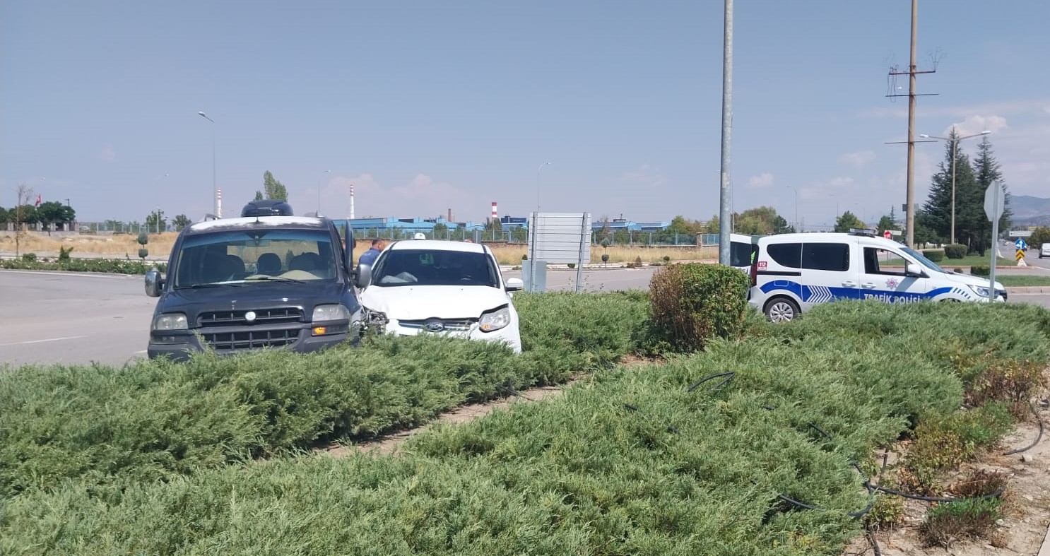KONYA (AA) – Konya'nın Seydişehir ilçesinde meydana gelen trafik kazasında