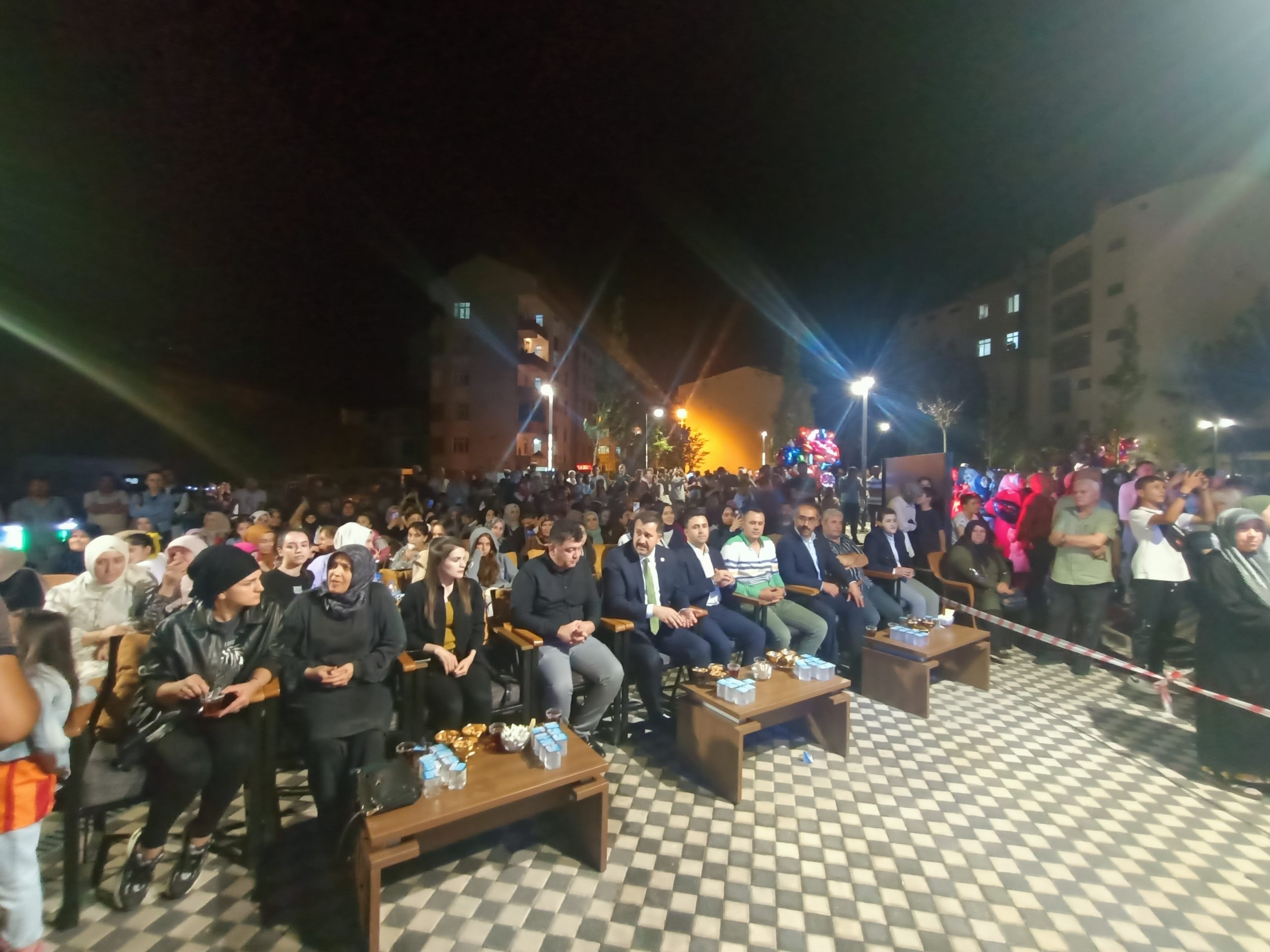 SİVAS (AA) – Sivas'ın Suşehri ilçesinde yaz akşamları etkinlikleri kapsamında