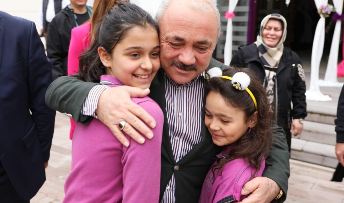 Çankırı Belediye Başkanı İsmail Hakkı Esen, yeni eğitim öğretim yılının