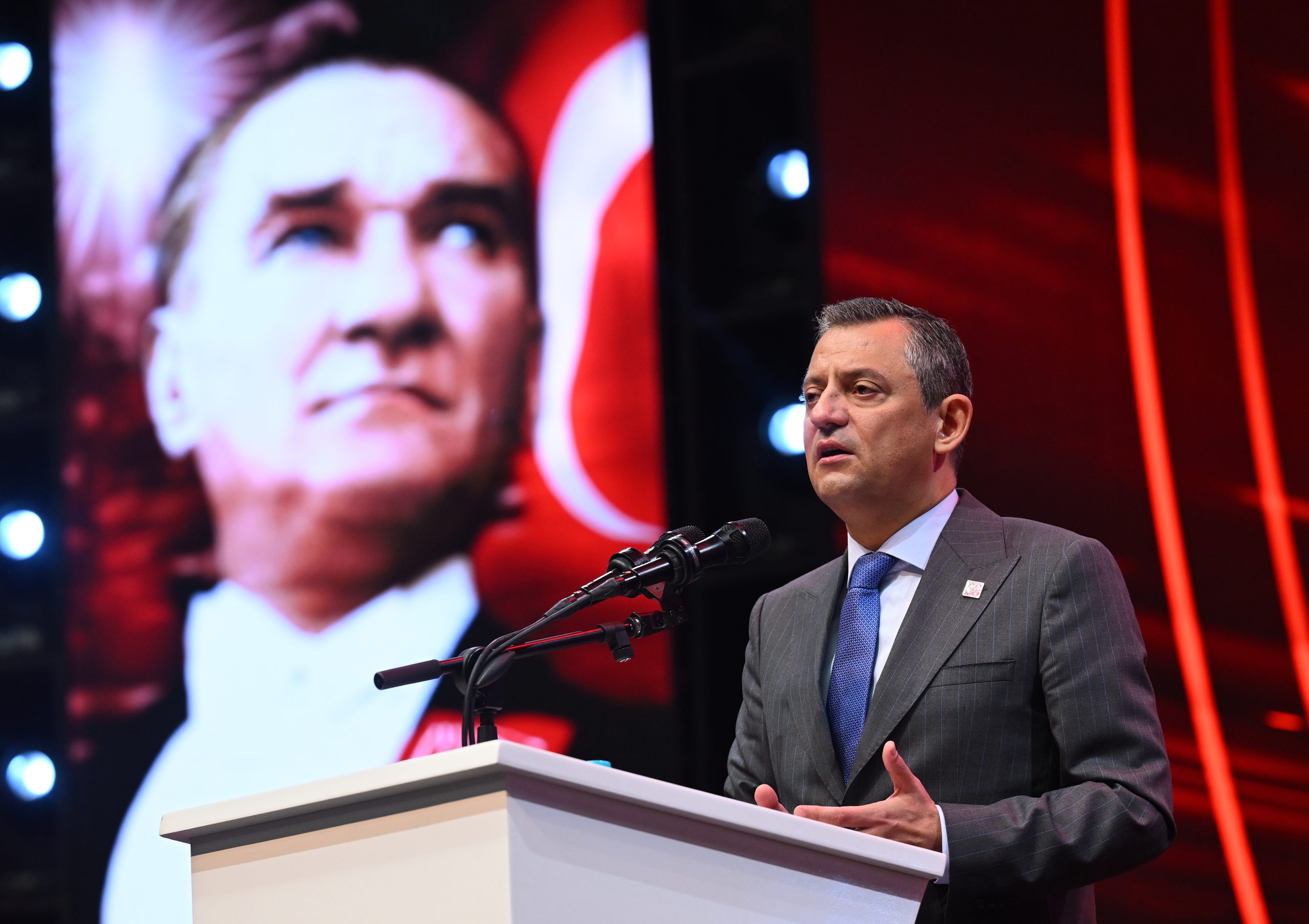 ANKARA (AA) – CHP Genel Başkanı Özgür Özel, "Erken seçim