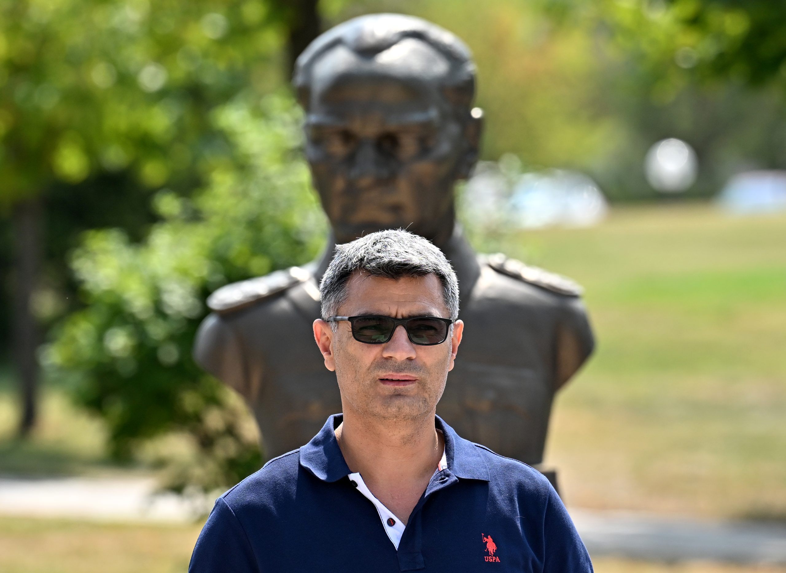 - "Bu ülkenin evlatları olarak biz onlara ne kadar dua