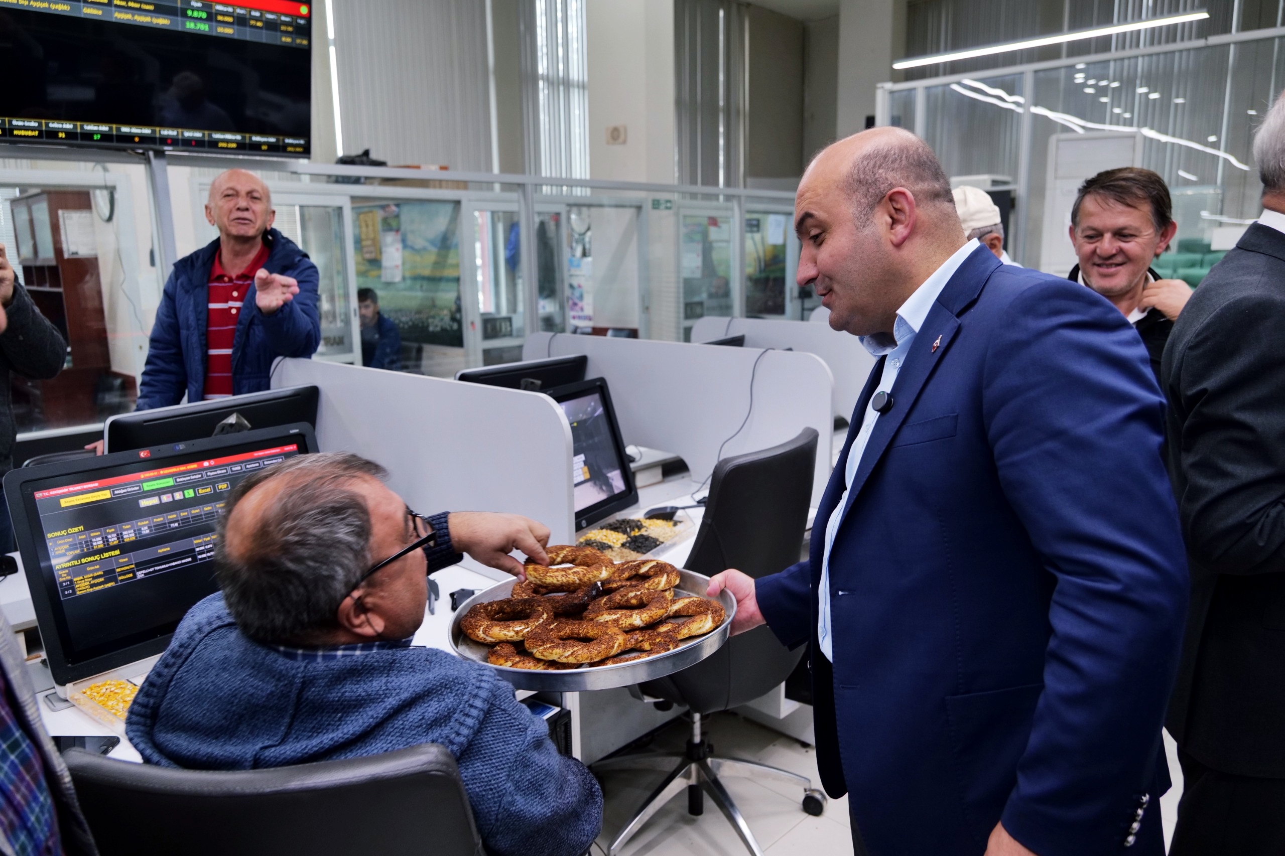 ESKİŞEHİR (AA) – Ak Parti Eskişehir İl Başkanı Gürhan Albayrak,