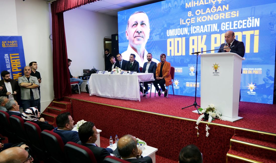 ESKİŞEHİR (AA) – Eskişehir'de AK Parti Mihalıççık 8. Olağan İlçe