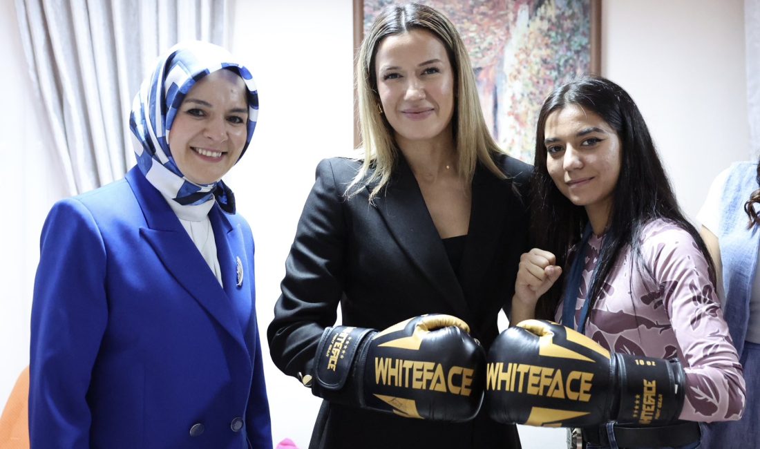 ANKARA (AA) – Aile ve Sosyal Hizmetler Bakanı Mahinur Özdemir
