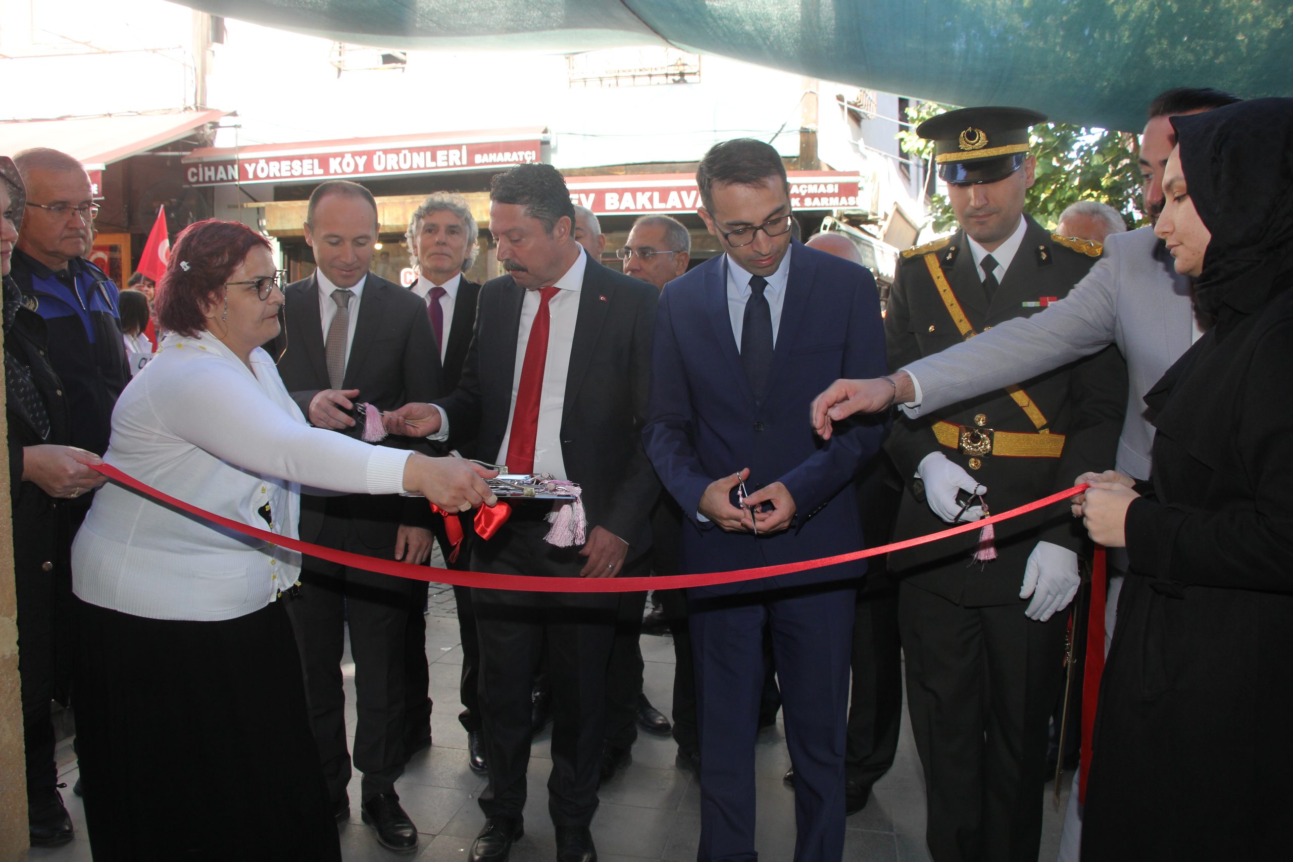 ANKARA (AA) – Beypazarı ilçesinde 29 Ekim Cumhuriyet Bayramı kutlamaları