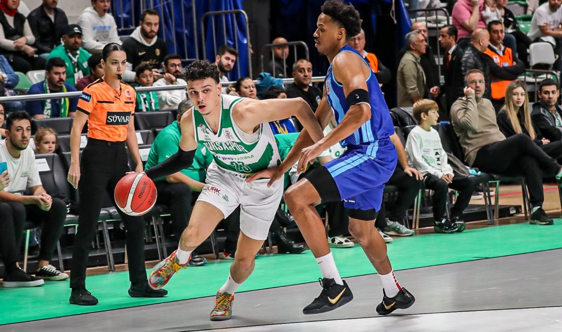 - Bursaspor Basketbol: 94 - Türk Telekom: 90