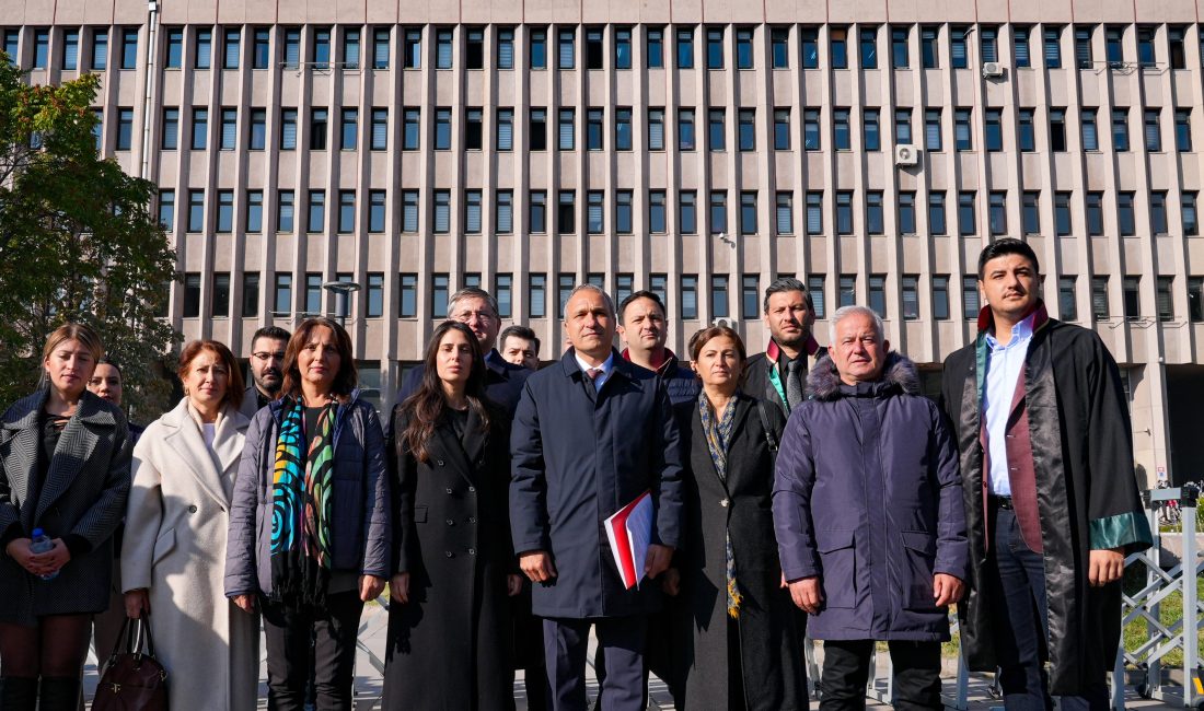 - "Öğretmen atamalarındaki mülakat sürecine dikkati çekmek" amacıyla Milli Eğitim