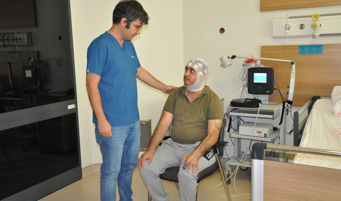 ESKİŞEHİR (AA) – Eskişehir Şehir Hastanesi Nöroloji Kliniği'nde hizmete sunulan