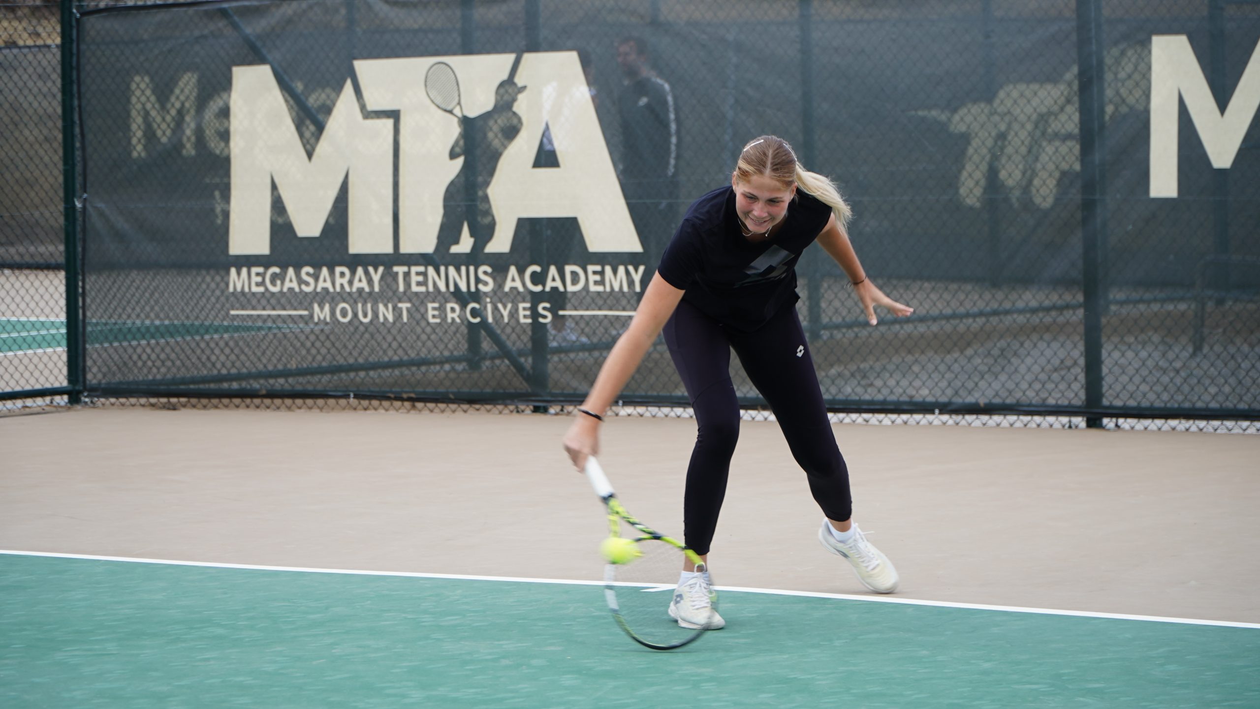 KAYSERİ (AA) – Erciyes'te gerçekleştirilen ITF Uluslararası Tenis Turnuvası, 2