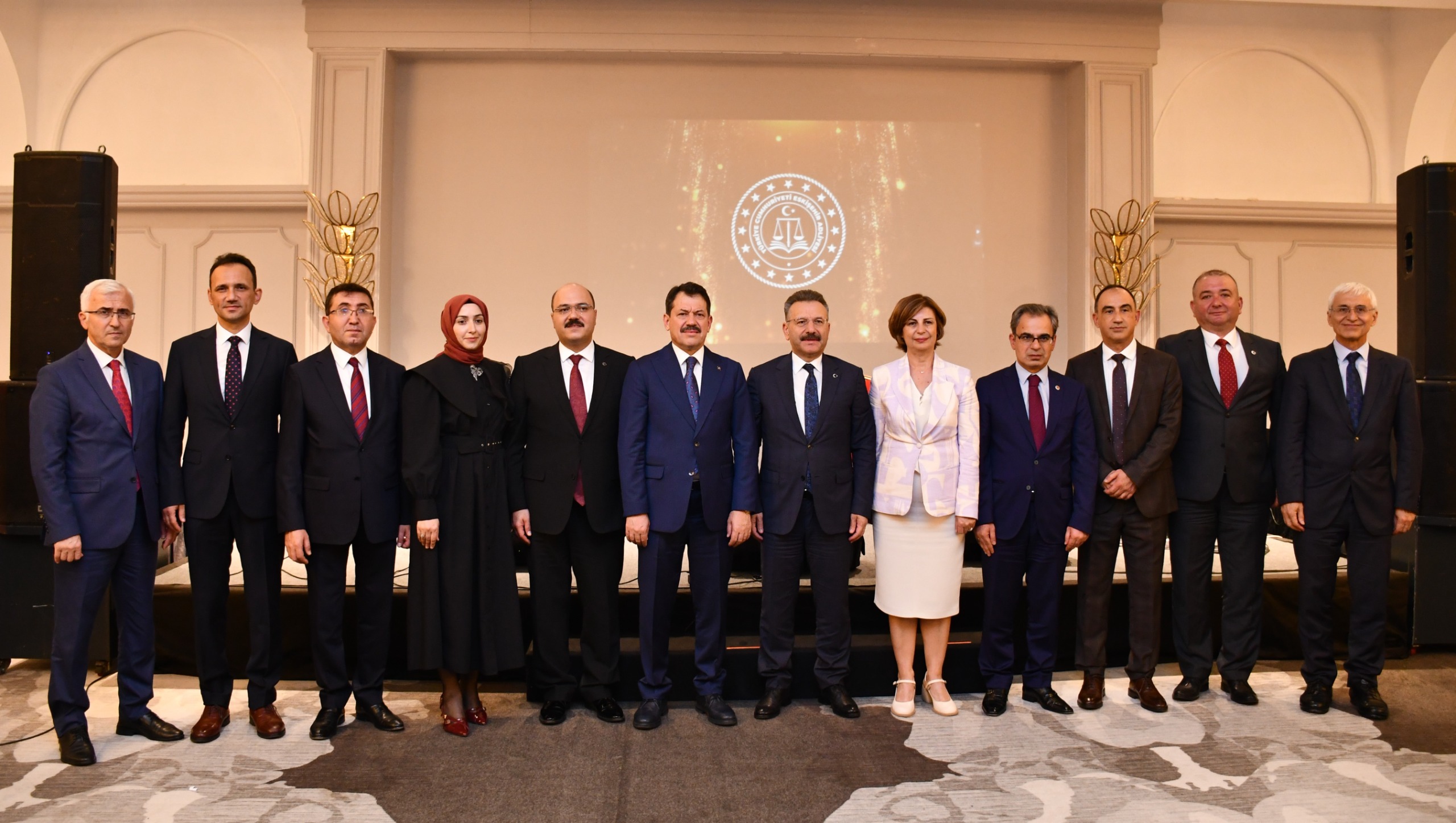 ESKİŞEHİR (AA) – Hakimler ve Savcılar Kurulu kararıyla İzmir Cumhuriyet