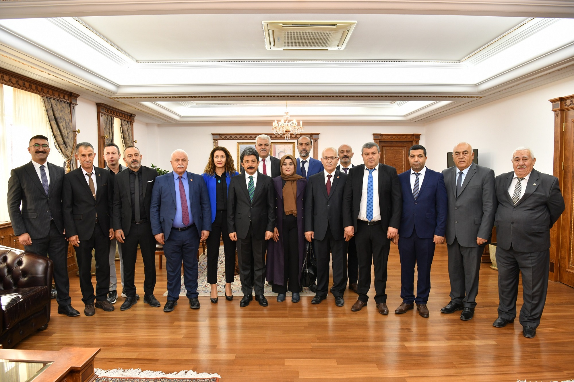 KIRŞEHİR (AA) – Kırşehir Valisi Murat Sefa Demiryürek, 19 Ekim