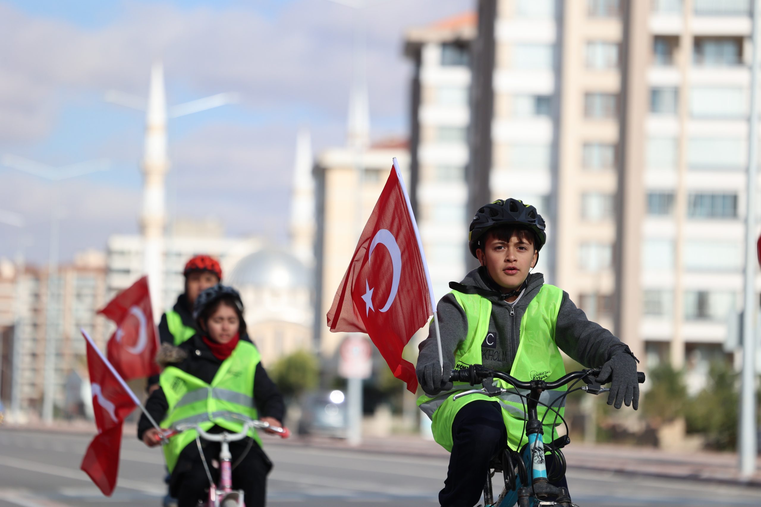 KONYA (AA) – Konya Büyükşehir Belediyesi tarafından şehir genelinde çocukların