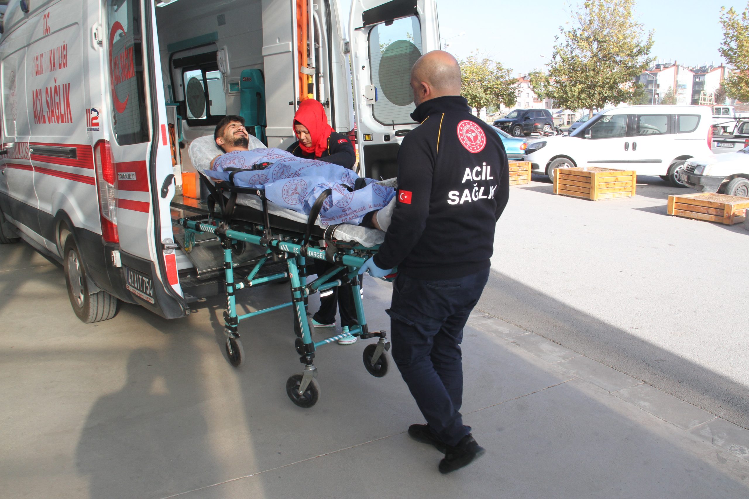 KONYA (AA) – Konya'nın Beyşehir ilçesinde tartıştığı kişiyi bıçakla yaralayan