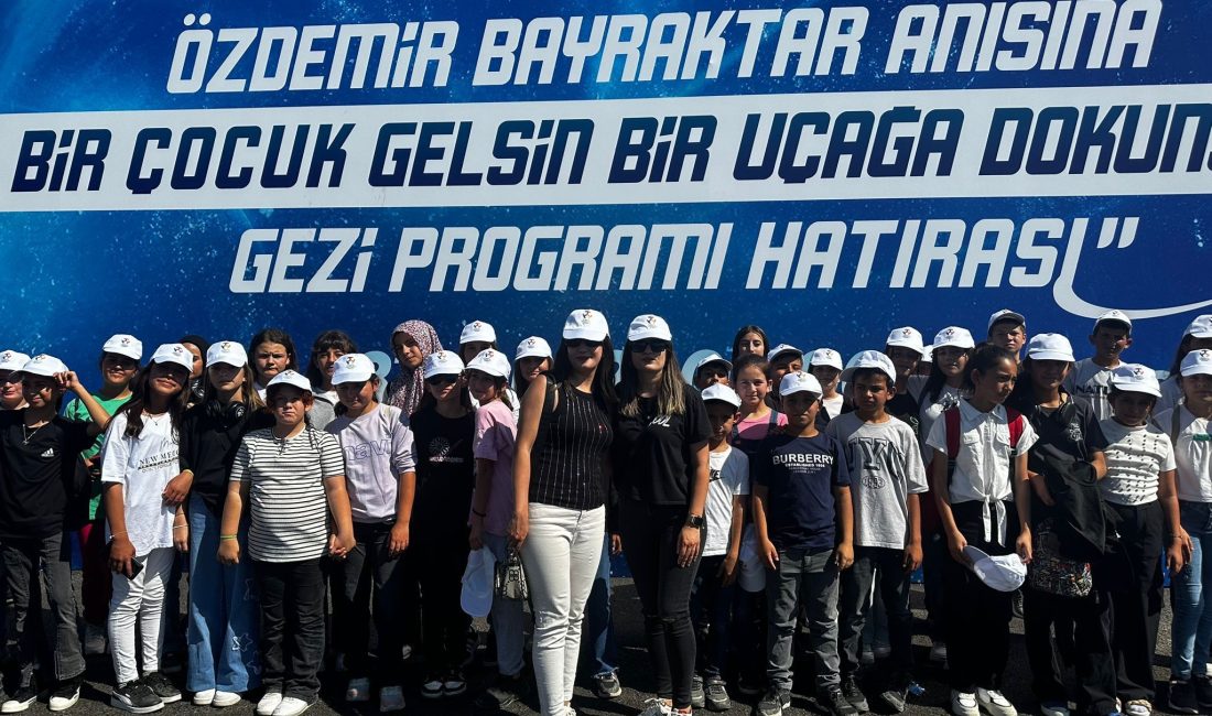 KONYA (AA) – Karapınarlı ortaokul öğrencileri, Adana'da düzenlenen TEKNOFEST etkinliğine