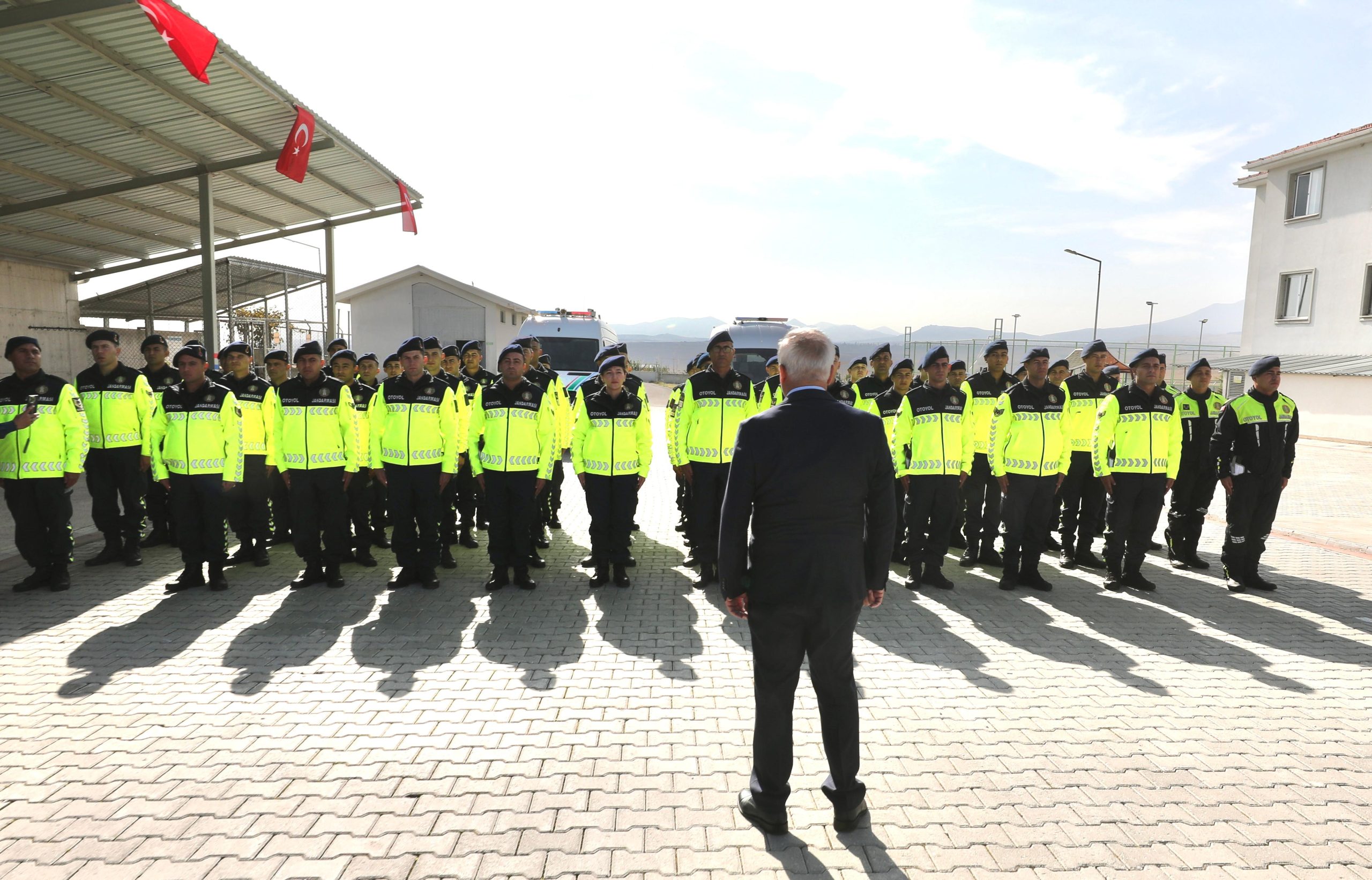 AKSARAY (AA) – Ortaköy Jandarma Komutanlığına bağlı Jandarma Otoyol Komutanlığı