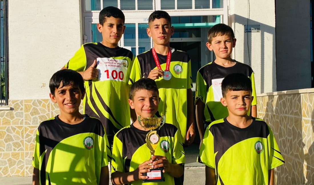 ESKİŞEHİR (AA) – Sivrihisar Selmani Farisi İmam Hatip Ortaokulu öğrencisi