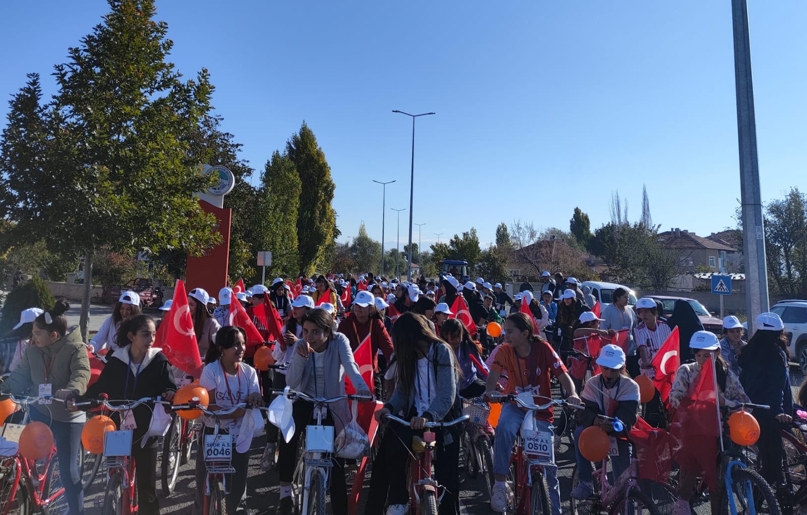 KAYSERİ (AA) – Sarıoğlan ilçesinde Cumhuriyet'in 101. yılı etkinlikleri kapsamında