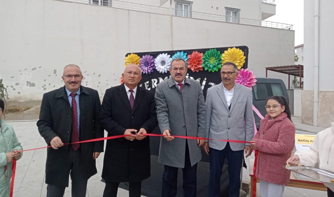 YOZGAT (AA) – Sorgun’da Yeşilyurt İlkokulu öğrencileri tarafından dar gelirli